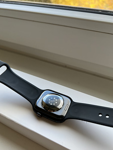 Apple Watch Series 7 (45mm, Midnight) (3 foto / 3)