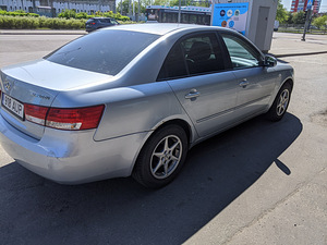 HYUNDAI SONATA 2005 г. МКПП, 119 кВт (4 фото из 9)