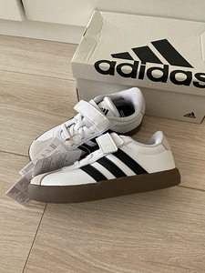 Uued Adidas tossud suurus 30 (2 foto / 2)