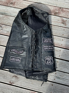 Кожаный жилет / Nahkvest (4 фото из 8)