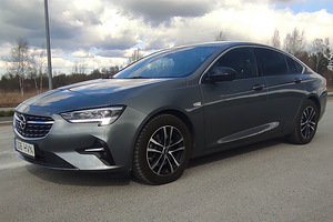 Opel Insignia Grand sport (2 фото из 13)