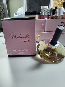 Mauboussin Mademoiselle Twist 90 ml (1 foto / 4)