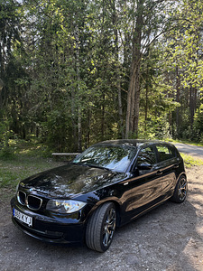 BMW 1 series 118d (2 foto / 14)