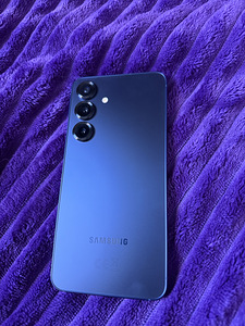 Samsung galaxy S25 (3 foto / 3)