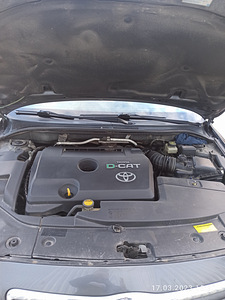 Toyota avensis (6 foto / 7)