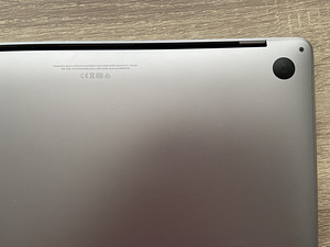 Müüa MacBook Pro 13" 2020.a (4 foto / 4)