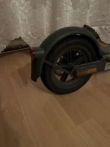 Xiaomi Mi 3s Scooter (3 foto / 9)