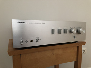 YAMAHA A-S1000 Hi-Fi Integrated Amplifier (kinni pandud) (2 foto / 10)
