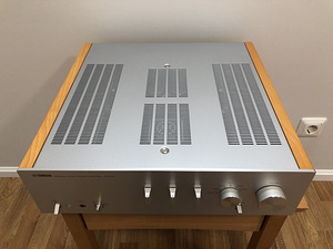 YAMAHA A-S1000 Hi-Fi Integrated Amplifier (kinni pandud) (3 foto / 10)