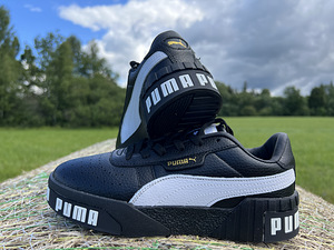 Naiste naturaalsest nahast tossud Puma Cali (2 foto / 2)