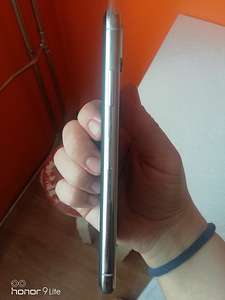 iPhone x 265 gb (7 foto / 7)