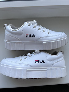 Кеды Fila (3 фото из 3)