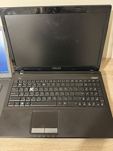 Ноутбук asus (1 фото из 3)