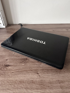 Toshiba Satellite L630 sülearvuti (1 foto / 8)