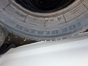 215/75 R16C (6 foto / 8)