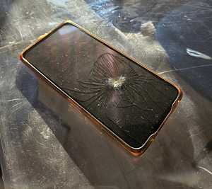 Müüa osadeks xiaomi redmi note 10 pro 6/128 (2 foto / 2)