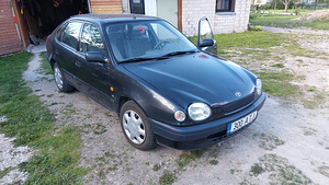 Ostan kõiki Toyota marki sõidukeid (2 foto / 10)