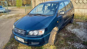 Ostan kõiki Toyota marki sõidukeid (4 foto / 10)