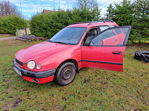 Ostan kõiki Toyota marki sõidukeid (8 foto / 10)