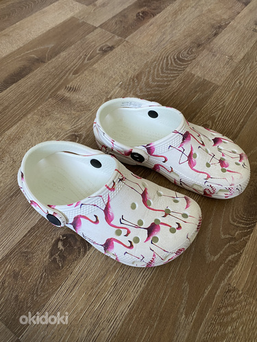 Crocs C11