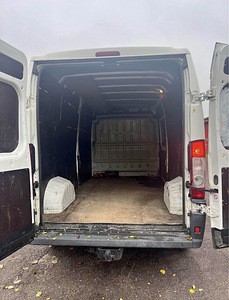 Peugeot Boxer (6 фото из 9)