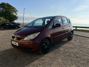 Mitsubishi Colt (2 foto / 15)