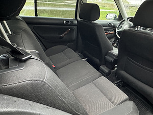Volkswagen Bora V5 (9 foto / 12)