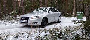 Audi A4 quattro 3.0 diisel (3 foto / 8)