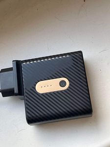 Power Bank (4 foto / 4)