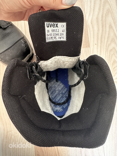 Рабочая обувь ботинки Uvex две пары цена за всё (фото #3)
