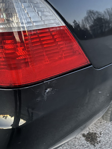BMW 523i (7 foto / 8)