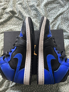 Nike jordan 1 Mid (3 foto / 3)