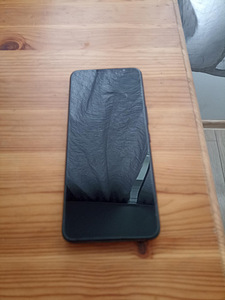 Asus Rog_Phone6 (4 фото из 4)