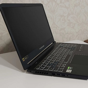 Top!! 3080 gaming laptop Predator Helios (2 foto / 4)