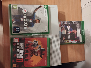 Xbox one s (1 foto / 4)