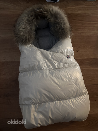 Moncler beebi jalakott / originaal jalutuskäru ümbris