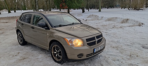 Dodge Caliber дизель (2 фото из 5)