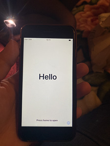 Müüa iPhone 7 32 gb must (1 foto / 2)