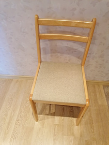 Müüa söögilaud ja 2 tooli heas seisukorras (1 foto / 2)