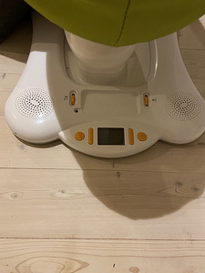 Укачивающий центр Mamaroo 2.0 (2 фото из 2)