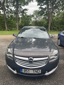 Opel Insignia 2.0 2014 (12 foto / 14)