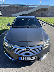 Opel Insignia 2.0 2014 (5 foto / 14)