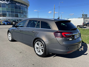 Opel Insignia 2.0 2014 (9 foto / 14)