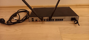 HUAWEI AR1220 ROUTER (3 foto / 3)