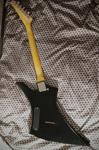 Zombie Explorer Electric Guitar (4 foto / 8)
