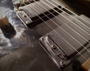 Zombie Explorer Electric Guitar (7 foto / 8)