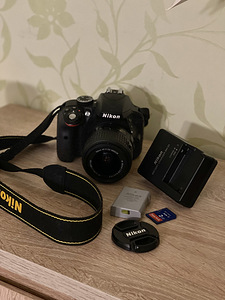 Nikon D3300 (3 фото из 4)