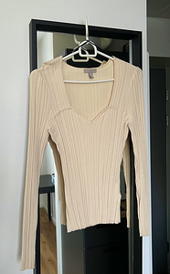 H&M sweetheart neck pleat top, size S (3 foto / 3)
