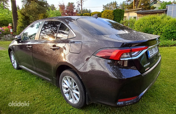 TOYOTA COROLLA ,HYBRID