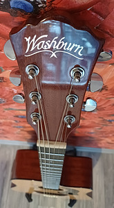 Электроакустическая гитара Washburn (4 фото из 10)